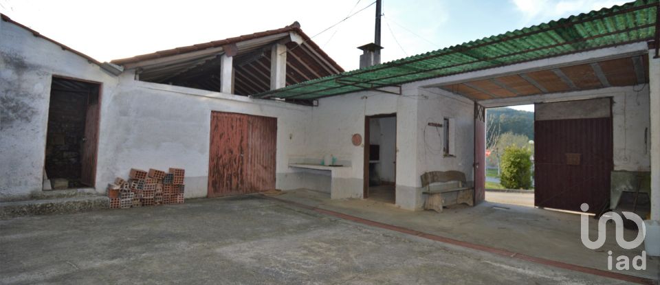House T3 in Semide e Rio Vide of 77 m²