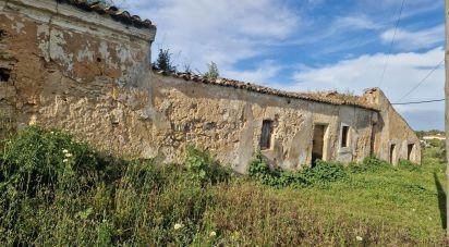 Maison T0 à Luz de Tavira e Santo Estêvão de 425 m²