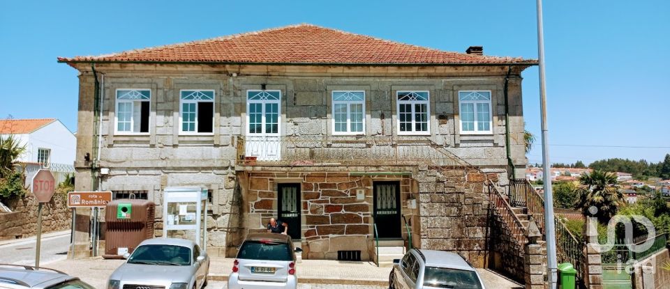 House T10 in Idães of 853 m²