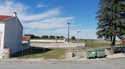 Terrain à Aguiar de 553 m²