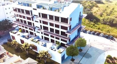 Terrain à Olhão de 2 437 m²