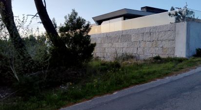 Terrain à Gandra e Taião de 715 m²