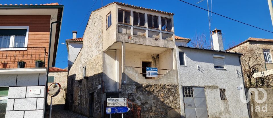 Maison T2 à Penso e Freixinho de 115 m²