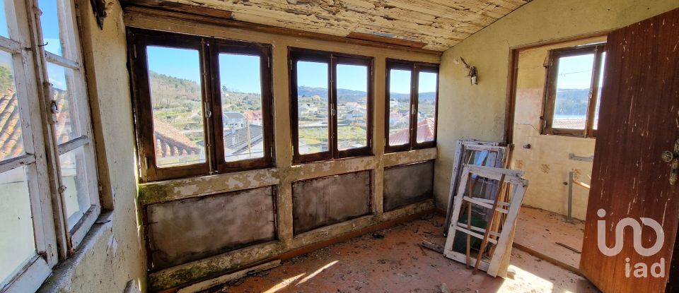 Maison T2 à Penso e Freixinho de 115 m²