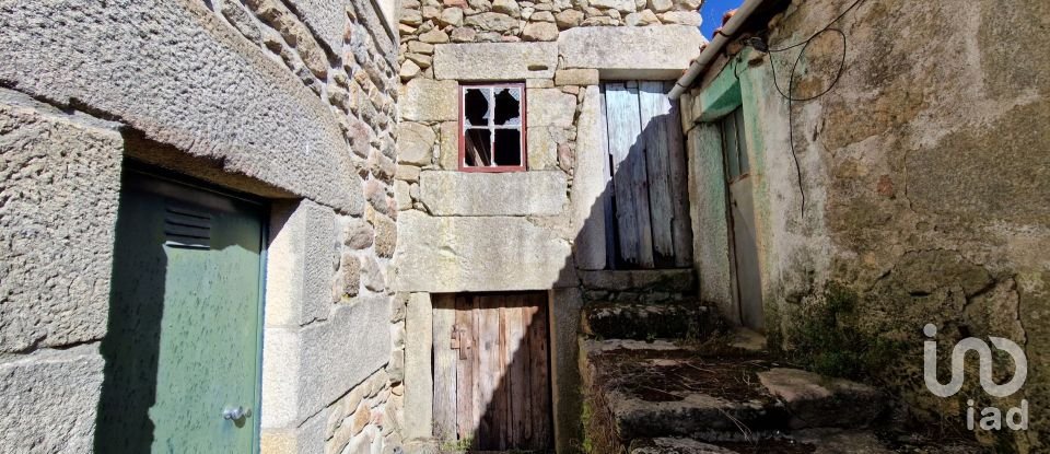 Maison T2 à Penso e Freixinho de 115 m²