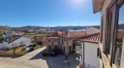 Maison T2 à Penso e Freixinho de 115 m²