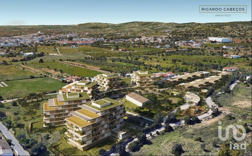 Terreno urbano em Loulé (São Clemente) de 37 447 m²