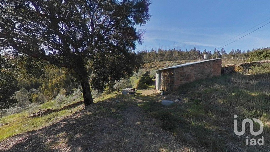 Terrain à Troviscal de 6 715 m²