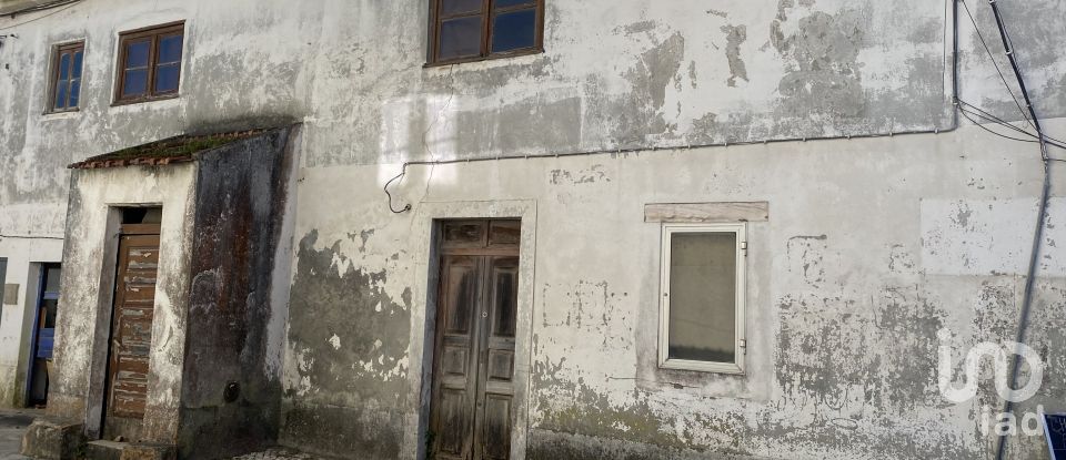 Moradia T0 em Maceira de 205 m²