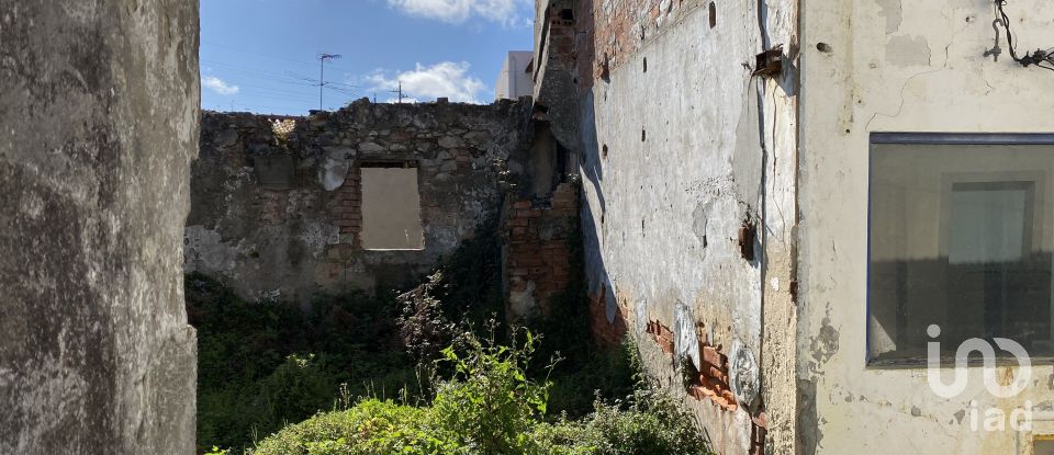 Moradia T0 em Maceira de 205 m²