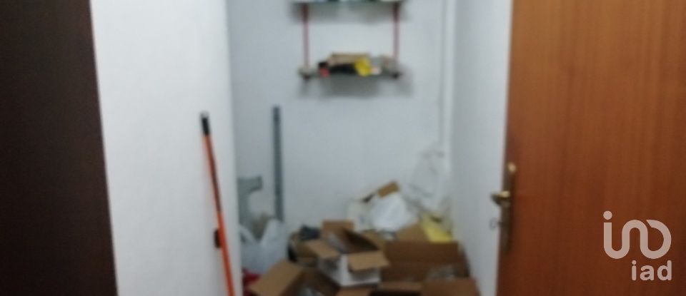 Murs commerciaux à Arega de 480 m²