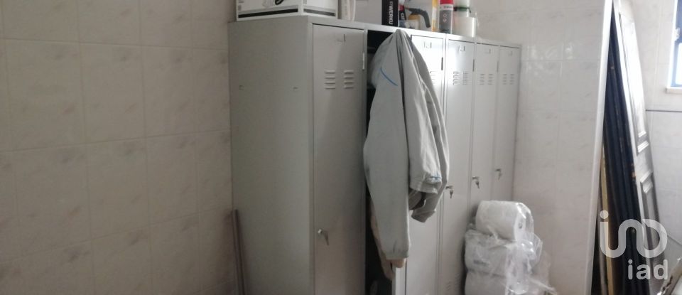 Murs commerciaux à Arega de 480 m²