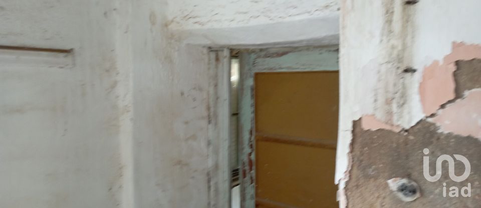 Village house T2 in Serra e Junceira of 128 m²