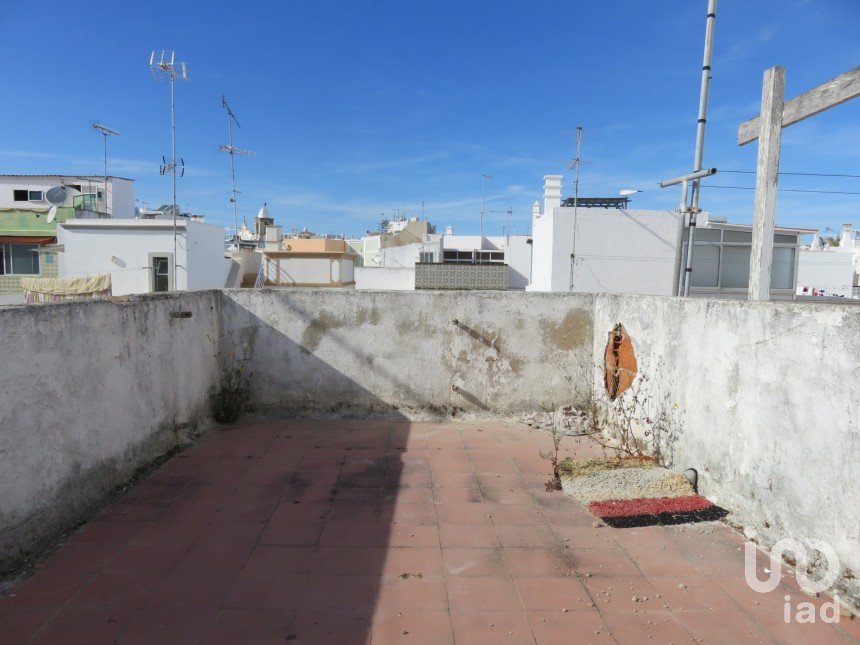 Traditional house T3 in Olhão of 68 m²