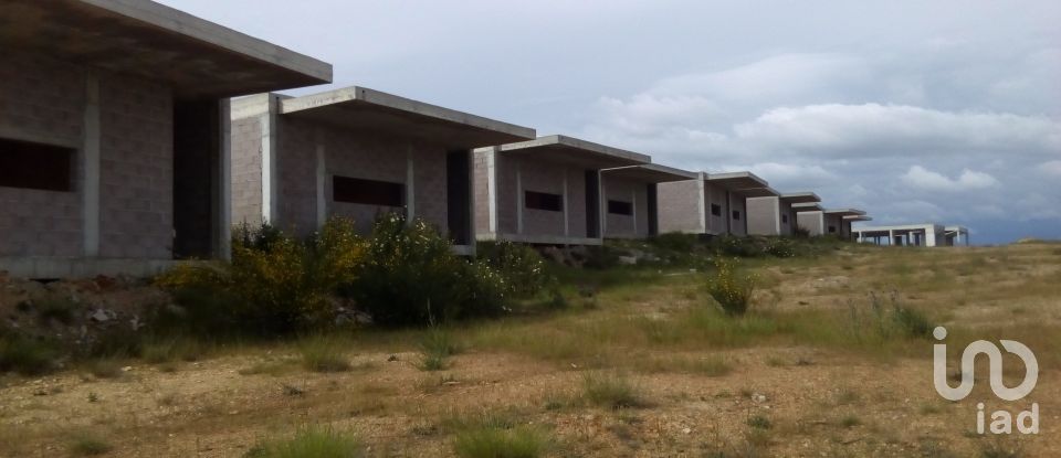 Retail property in Vila de Ala of 221,625 m²