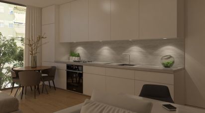 Apartment T2 in Santo António of 92 m²
