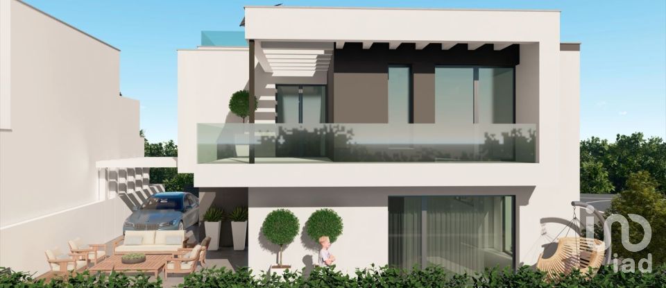Casa / Villa T3 em Atouguia da Baleia de 130 m²