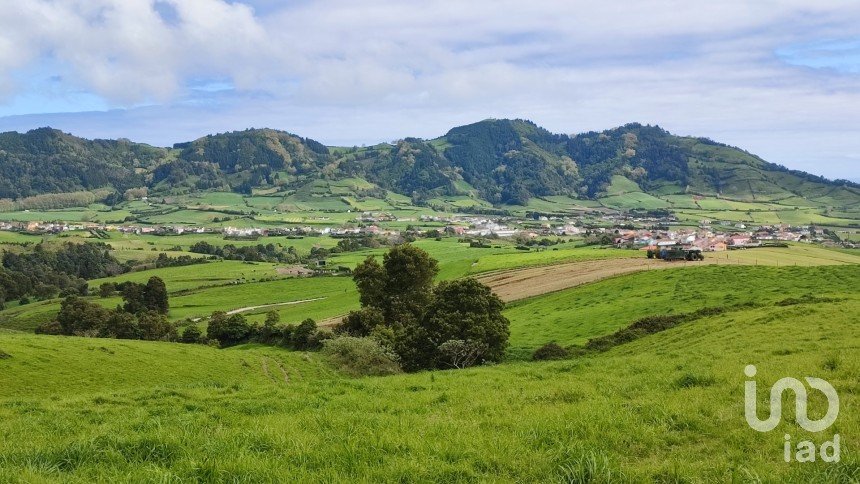 Agricultural land in Povoação of 13,930 m²