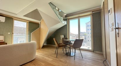Duplex T1 in Campo de Ourique of 71 m²