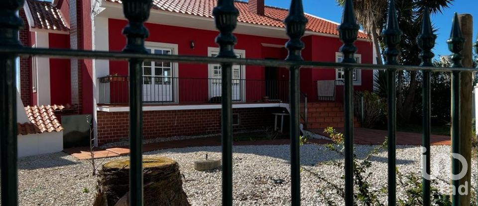 Casa / Villa T5 em Caldas da Rainha - Santo Onofre e Serra do Bouro de 290 m²