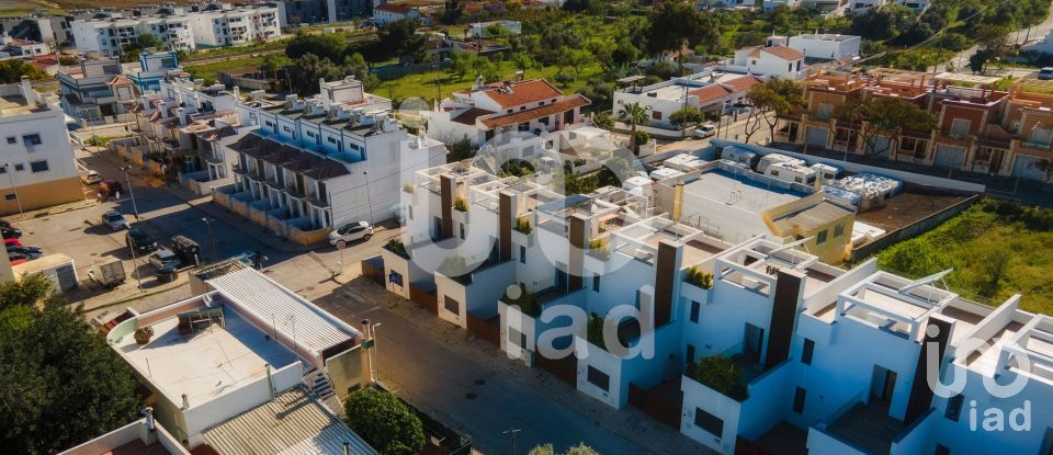 Moradia T3 em Moncarapacho e Fuseta de 150 m²