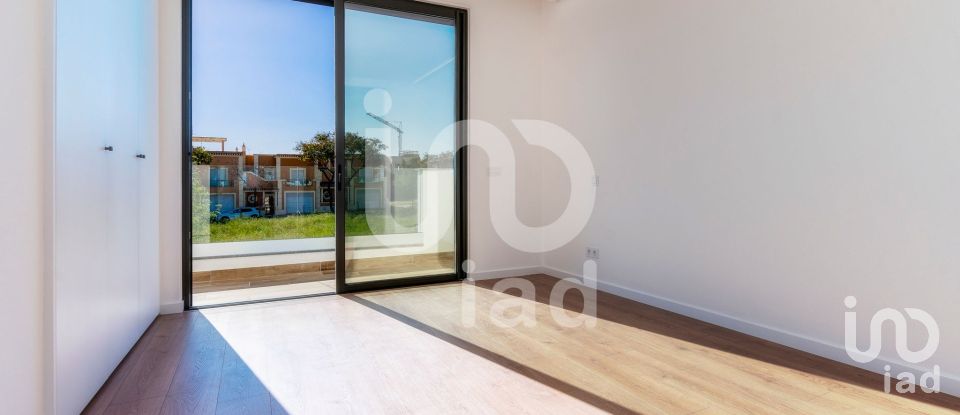 Moradia T3 em Moncarapacho e Fuseta de 150 m²