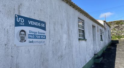 Casa / Villa T2 em Velas (São Jorge) de 190 m²