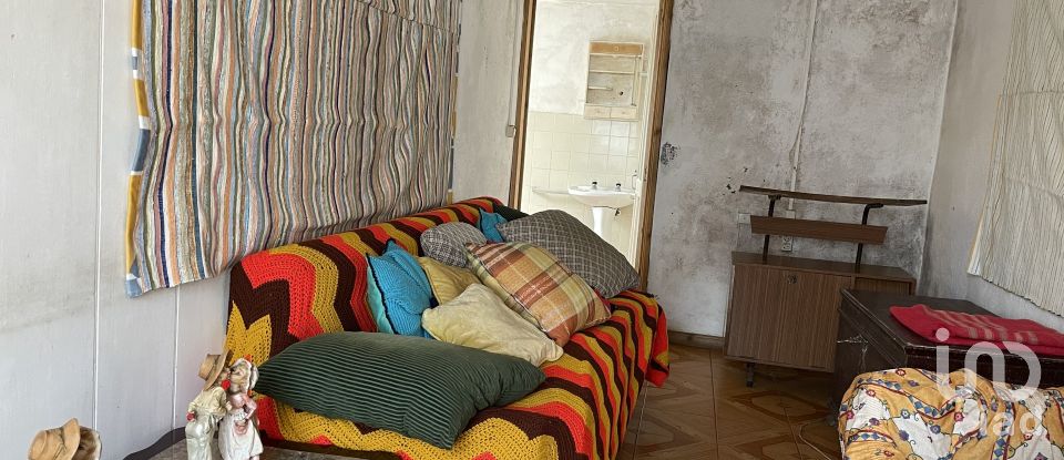 Maison T2 à Velas (São Jorge) de 190 m²