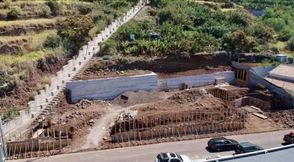 House T4 in Paul Do Mar of 869 m²