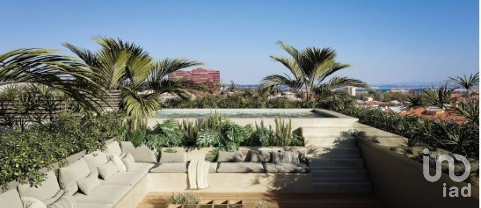 Apartment T3 in Carcavelos e Parede of 142 m²