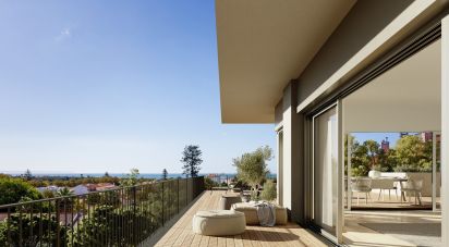 Apartment T2 in Carcavelos e Parede of 123 m²