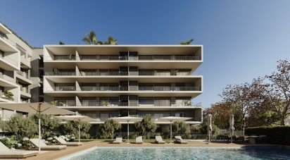 Apartment T2 in Carcavelos e Parede of 107 m²