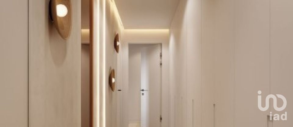 Apartamento T1 em Carcavelos e Parede de 69 m²