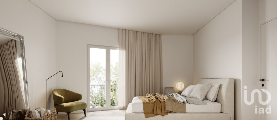 Apartamento T1 em Carcavelos e Parede de 69 m²