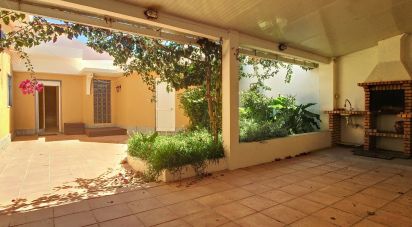 House T4 in Silveira of 162 m²