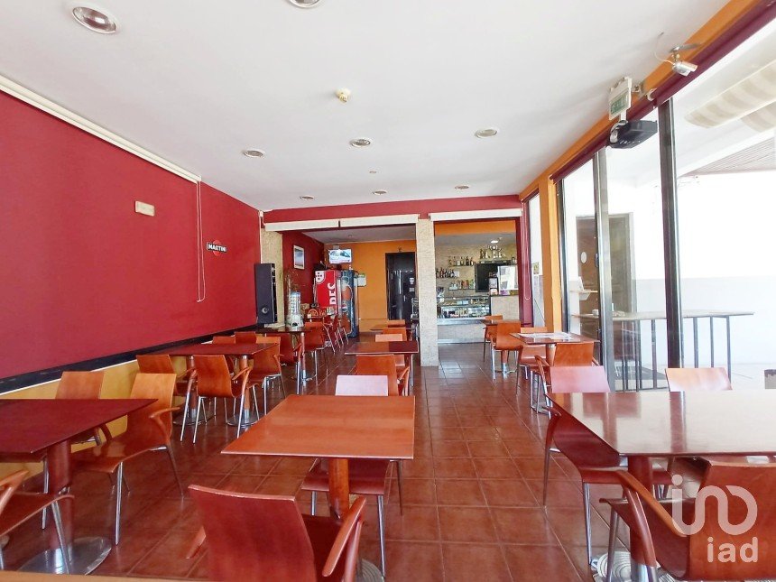 Restaurant à Santa Marta de Portuzelo de 210 m²