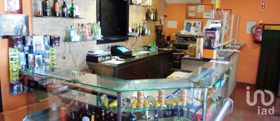 Restaurant in Santa Marta de Portuzelo of 210 m²