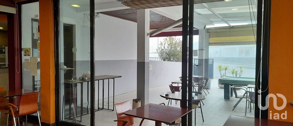 Restaurant in Santa Marta de Portuzelo of 210 m²