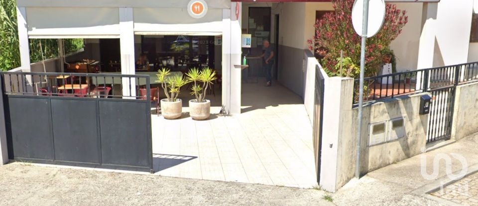 Restaurant in Santa Marta de Portuzelo of 210 m²