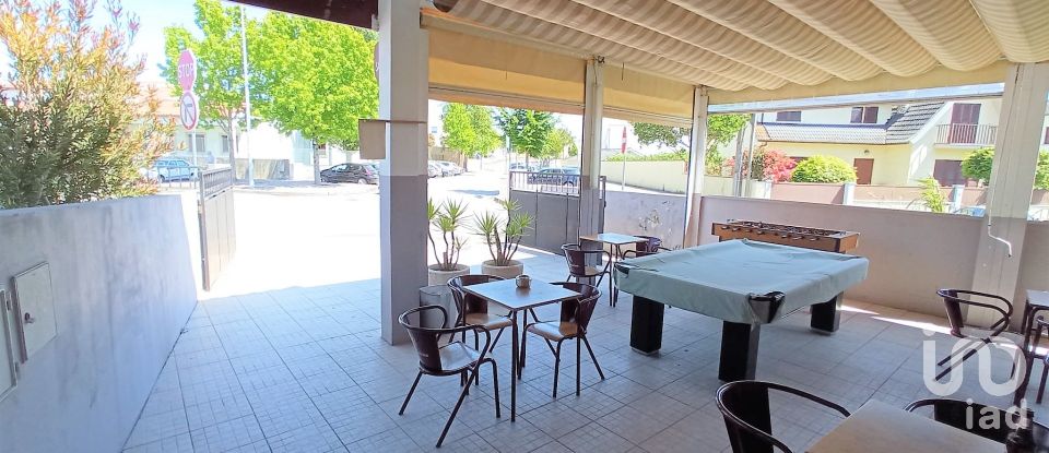 Restaurant in Santa Marta de Portuzelo of 210 m²