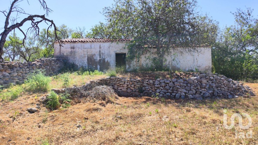 Maison rustique T3 à Paderne de 300 m²