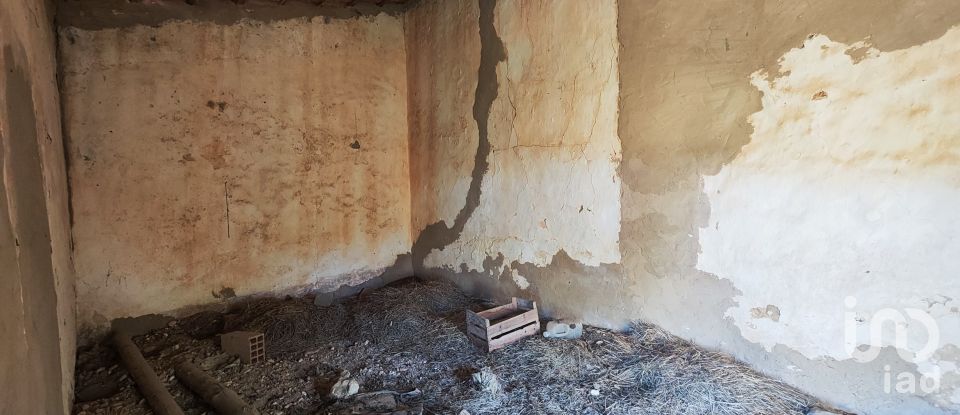 Maison rustique T3 à Paderne de 300 m²