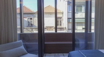 Bâtiment à Cedofeita, Santo Ildefonso, Sé, Miragaia, São Nicolau e Vitória de 751 m²