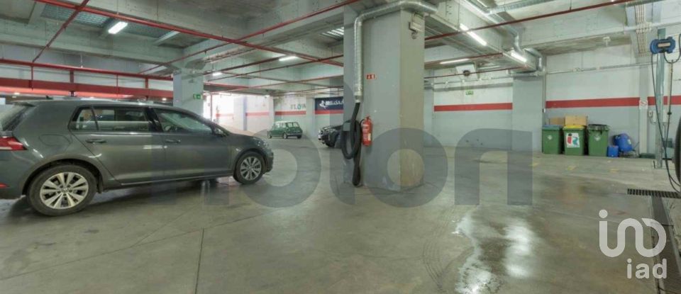 Other surface in Avenidas Novas of 690 m²