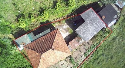 Casa de aldeia T4 em Vila e Roussas de 198 m²