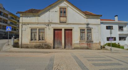 House T3 in Miranda do Corvo of 138 m²