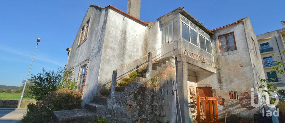 Maison T3 à Miranda do Corvo de 138 m²