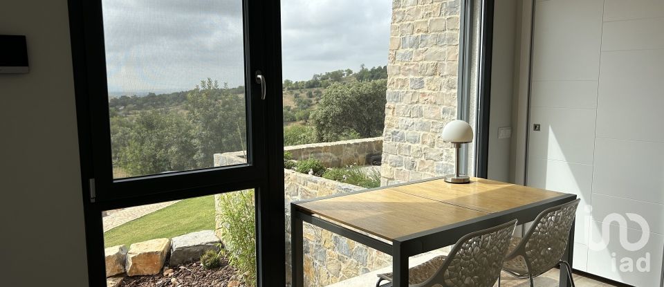 Maison T4 à Santa Catarina da Fonte do Bispo de 424 m²