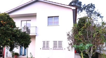 House T2 in Vilar de Mouros of 196 m²