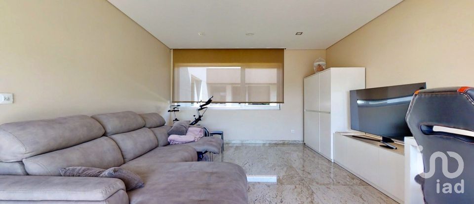 House T3 in Castelo do Neiva of 435 m²
